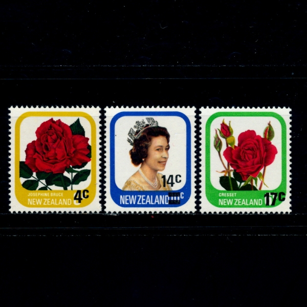 NEW ZEALAND()-#693~5(3)-ROSES AND ELIZABETH II(,ں)-1979.9